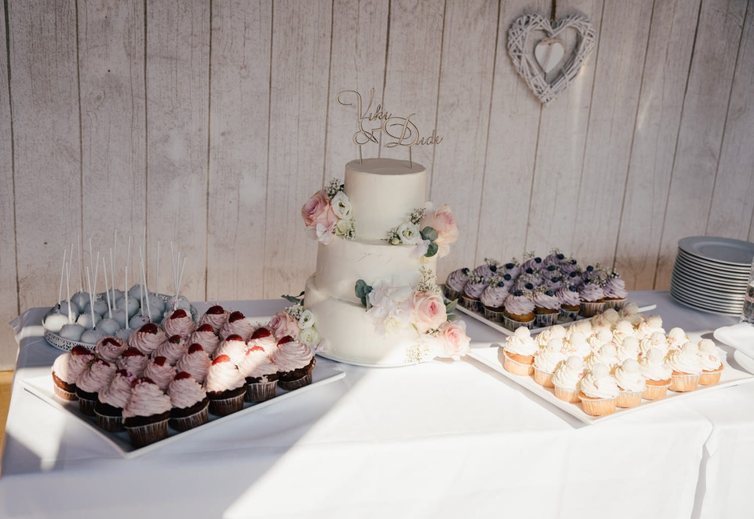 Sweet Table für Hochzeit von Christines Köstlichkeiten